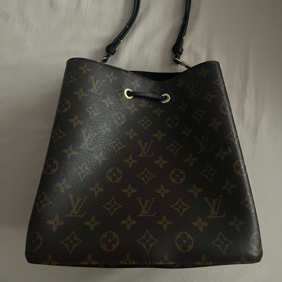 Louis Vuitton NéoNoé MM - Picture 2 of 9